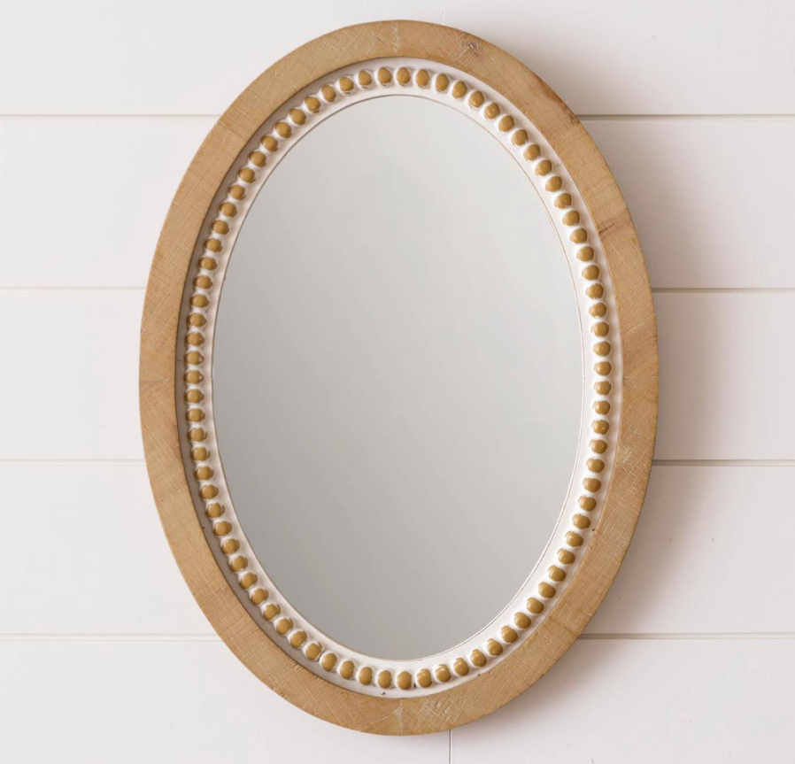 Espejo ovalado con cuentas de madera natural