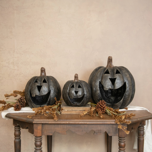 Black Big Mouth Pumpkin