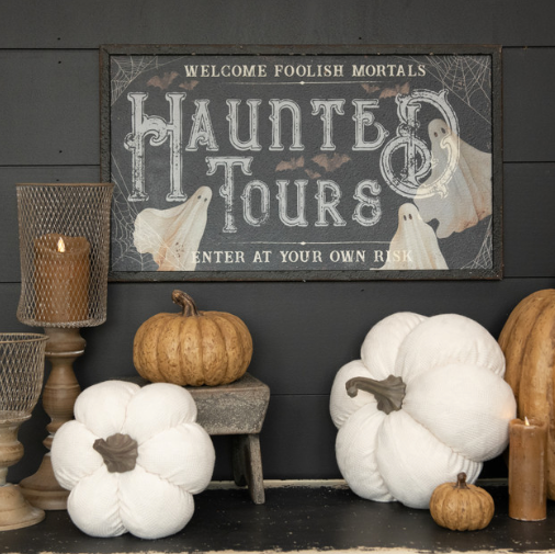 Haunted Tours Sign