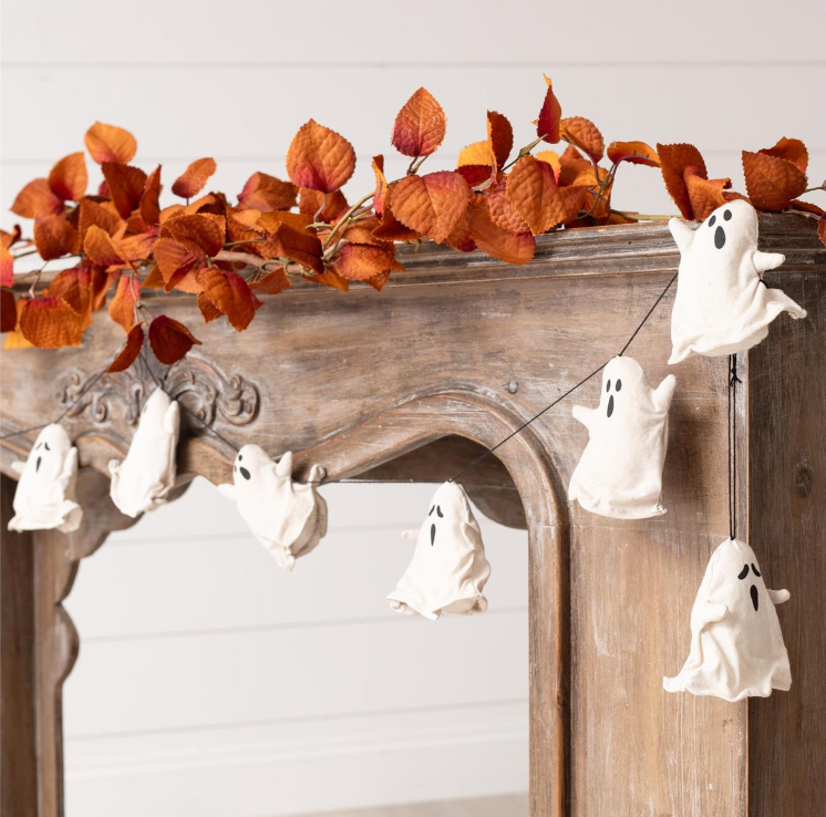 Garland Canvas Ghost