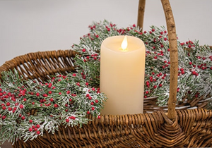 Frosted Pepper Berry Garland